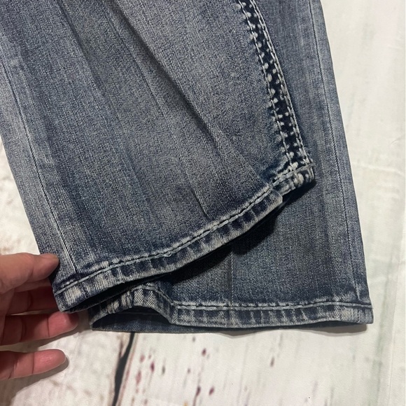 ROCK REVIVAL “Kevin” premium denim jeans boho western size 31 EUC - Picture 5 of 16